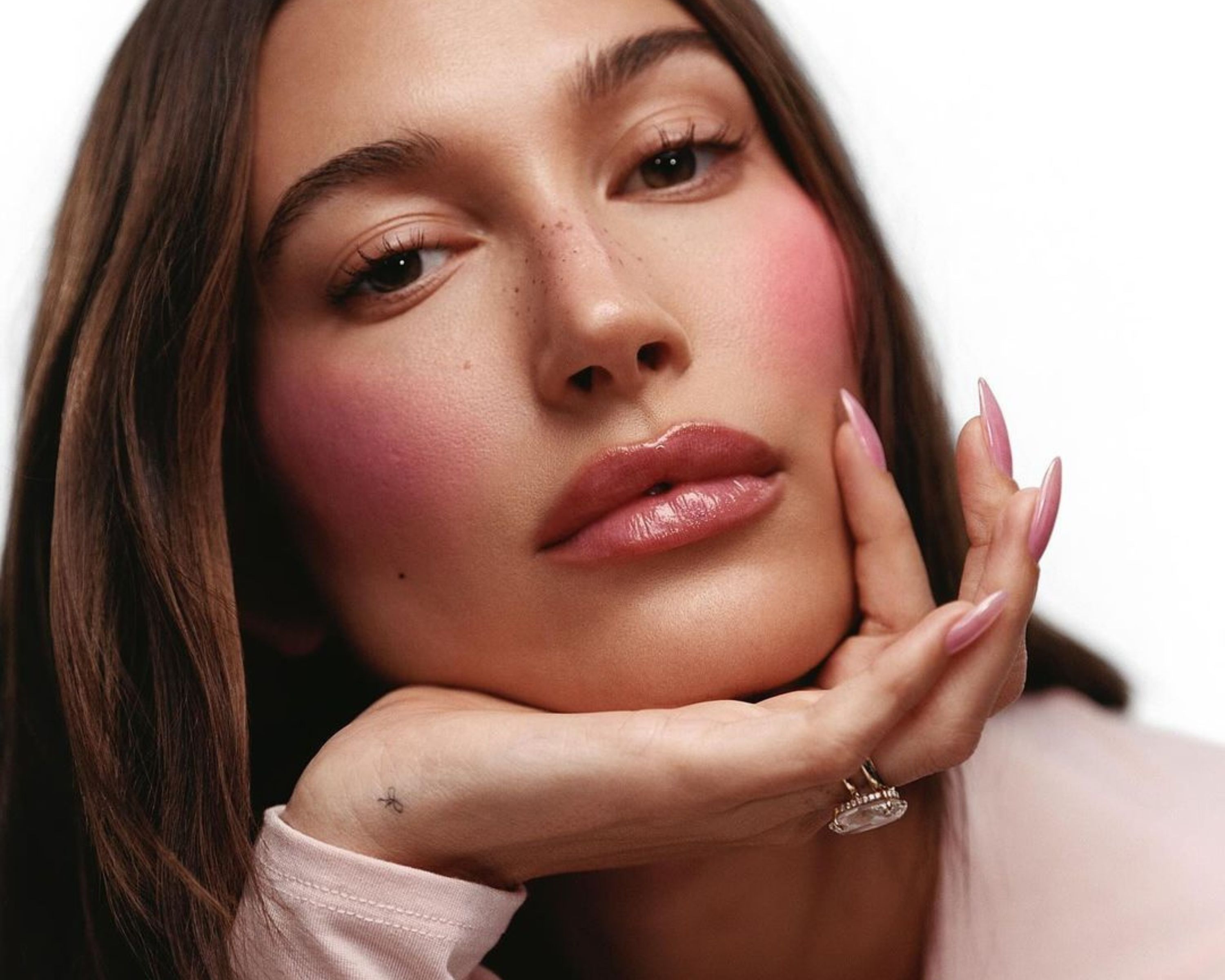 Nail Art Ungu 2025: What’s Hot?