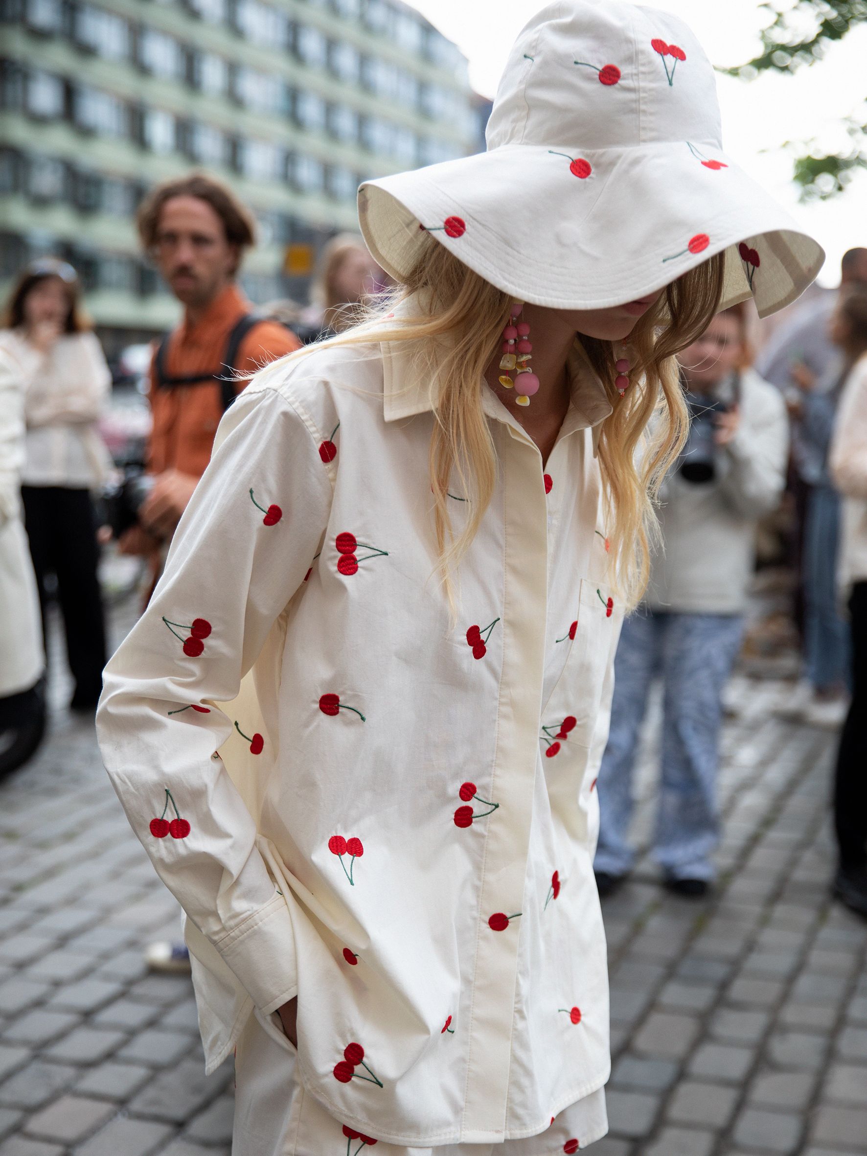 10 must-have rain hats to avoid sudden 