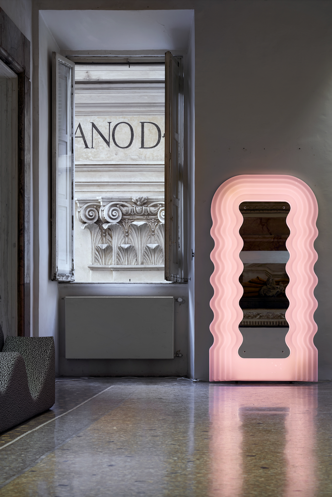 Ettore Sottsass jr., Ultrafragola, mirror, Centro Studi Poltronova